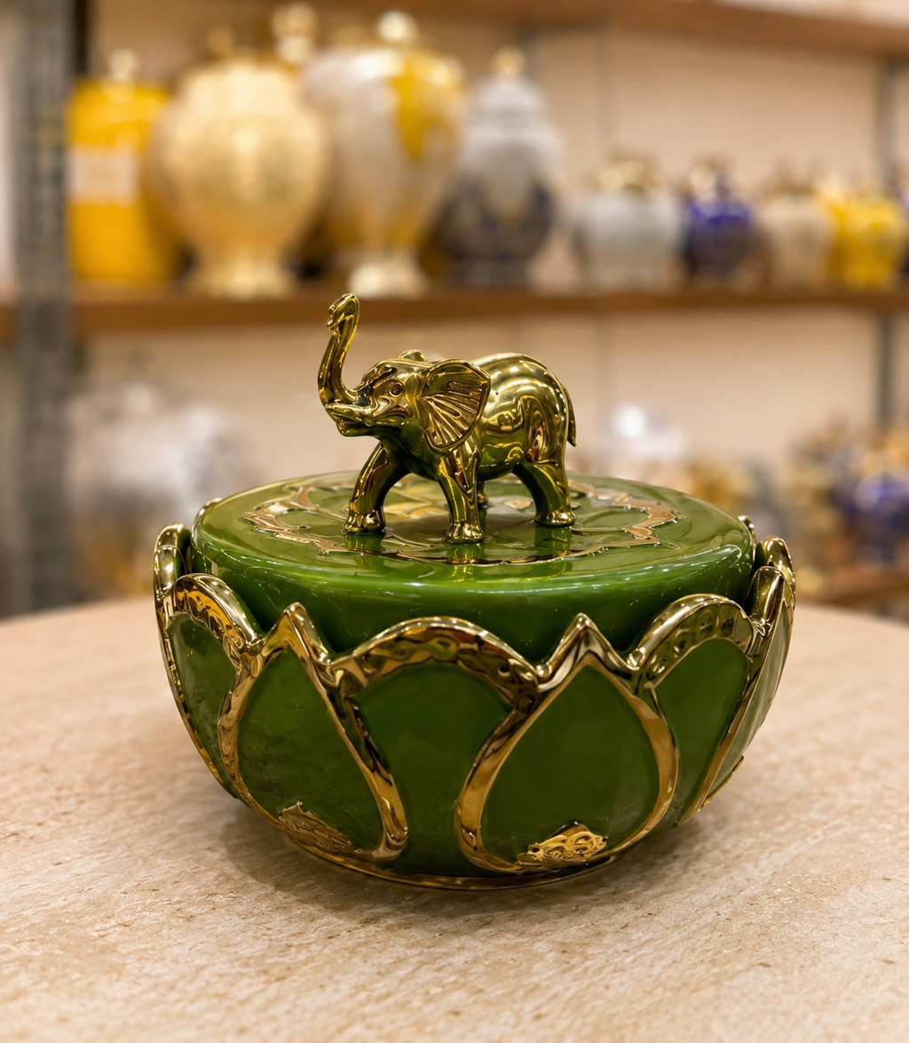 Orula/Inle Pedestal Soup Tureen ikofa